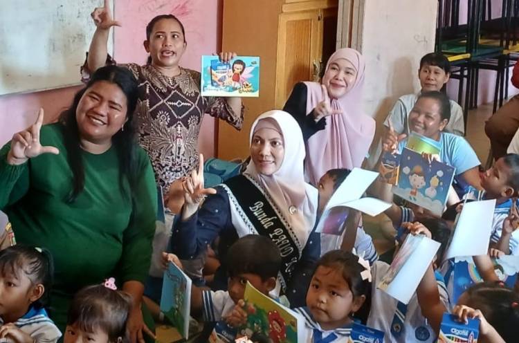 Ketua PKK Pekanbaru Dorong Wajib Belajar 13 Tahun, Target Zero Putus Sekolah