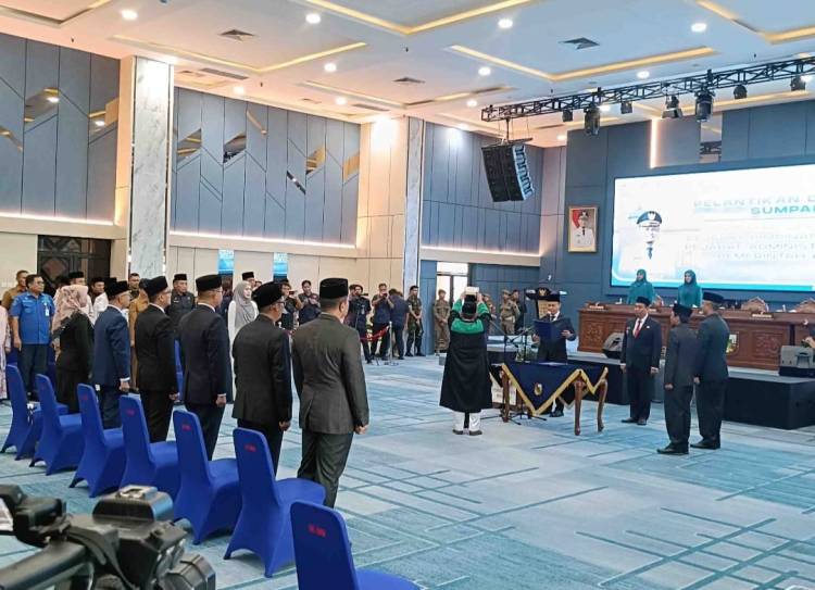 Wako Lantik Zulhelmi Arifin Sebagai Sekdako Pekanbaru