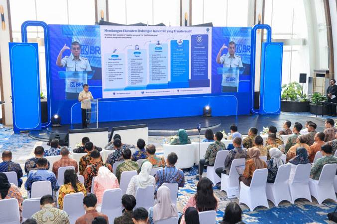 Menaker: Perjanjian Kerja Bersama Jadi Pijakan Perkuat Hubungan Industrial dan Produktivitas