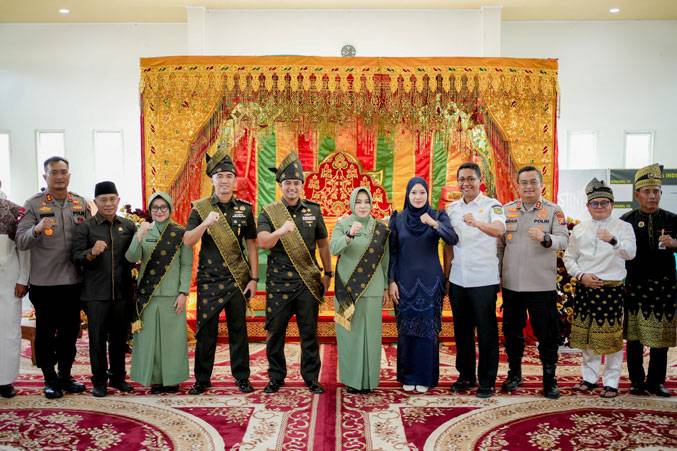 Wabup Rohil Hadiri Sertijab Dandim 0321: Sinergi Pemkab dan TNI Mutlak Jaga Kondusifitas Wilayah