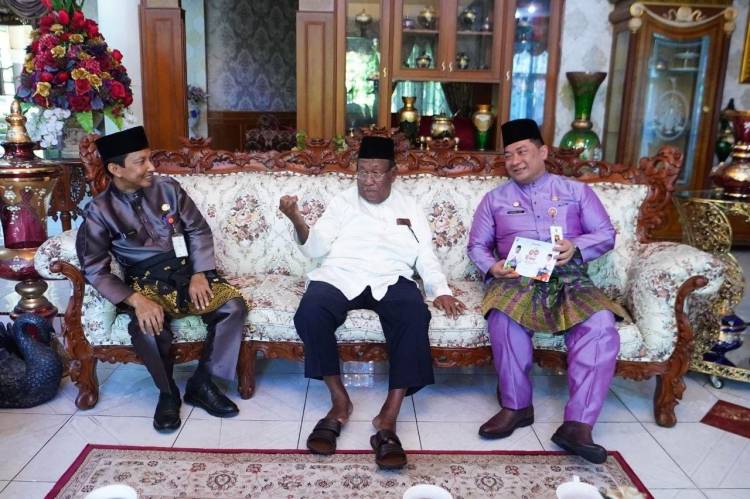 68 Tahun Riau, Wan Thamrin Kenang Pengabdian