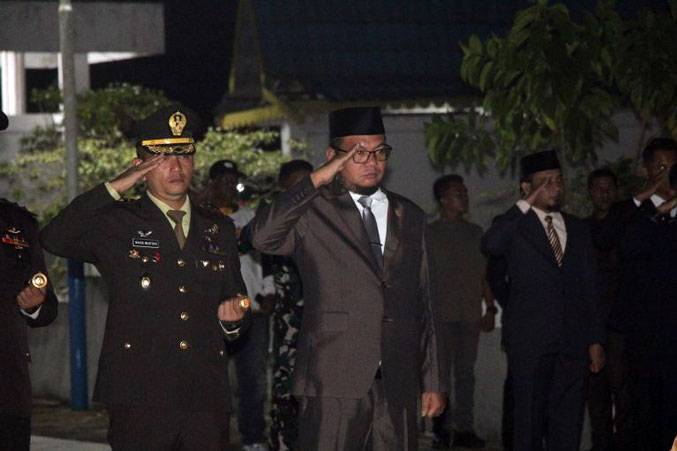 Ketua DPRD Inhil Ikuti Apel Kehormatan dan Renungan Suci dalam Rangka HUT ke-81 Kemerdekaan RI