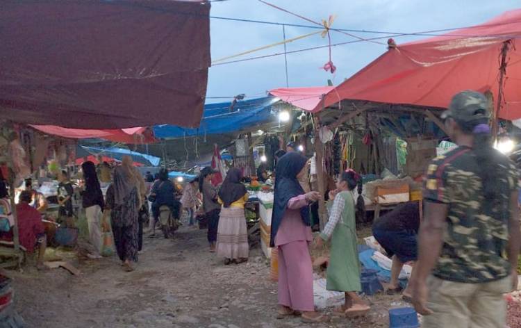 Harga Cabai Merah di Pasar Kecamatan Koto Tuo Naik Rp.70.000 per Kg