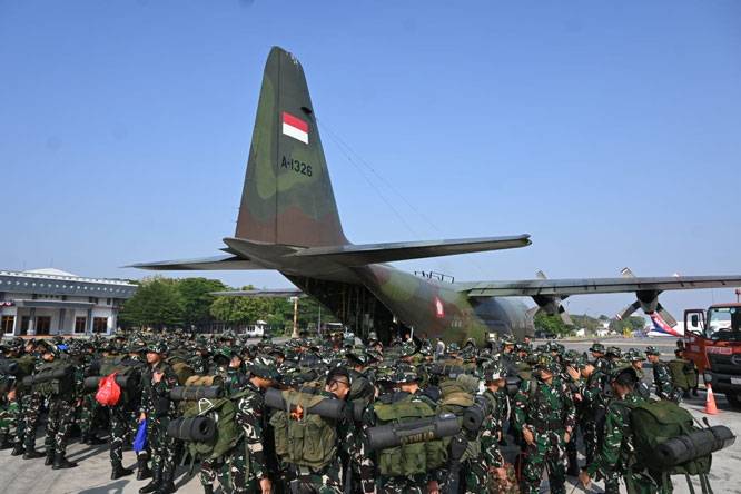 TNI Kerahkan Tiga Batalyon Teritorial Pembangunan Perkuat Penanganan Karhutla di Kalbar