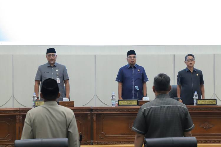 Sekda Hadiri Paripurna ke-15 DPRD Inhil. Masa Persidangan VI Ditutup dan Persidangan VII Dibuka