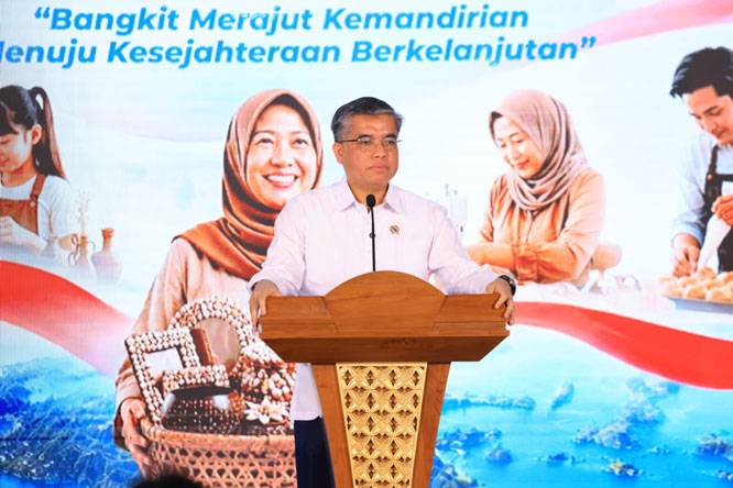 Menaker: Manfaat Jaminan Sosial Harus Jadi Jalan Menuju Kemandirian Ekonomi Keluarga Pekerja