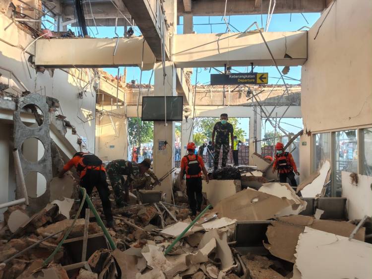 Update Gempa NTT: 47 Meninggal, Lebih 5.000 Orang Mengungsi