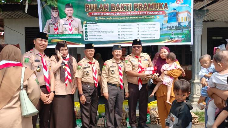 Pramuka Peduli Stunting, Kwarcab Pekanbaru Salurkan Bantuan di Senapelan