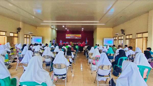 Pelajar SMA dan SMK di Kecamatan Rambah Dapat Penyuluhan Bahaya Narkoba