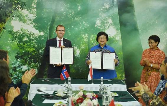 Dukung Pencapaian FOLU Net Sink 2030, Indonesia-Norwegia Teken MoU