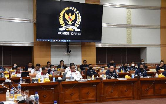 Kepala Bakamla RI Laporkan Pelaksanaan Patroli Bersama di Komisi I DPR RI