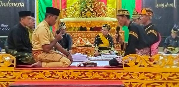 Gegara Joget Erotis, LAM Riau Sanksi PGI dengan Potong Kerbau