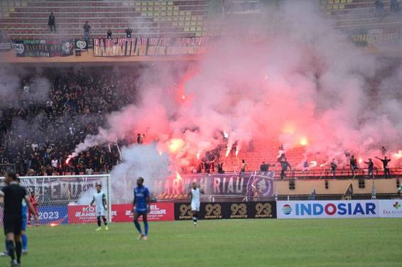 Dispora Riau akan Hitung Kerugian Kerusakan Stadion Utama