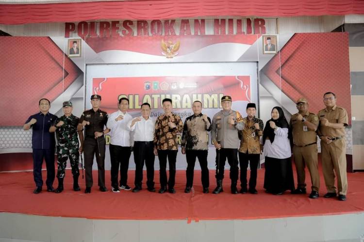 Hadiri Silaturahmi di Polres Rohil, Paslon ASSET dan BIJAK Siap Laksanakan Pilkada Damai