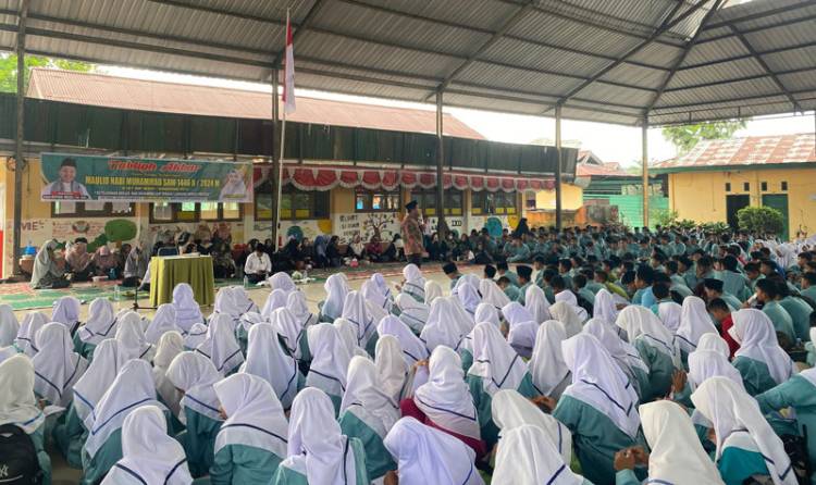 UPT SMPN 1 Bangkinang Kota Taja Tablig Akbar Peringatan Maulid Nabi 1446 H