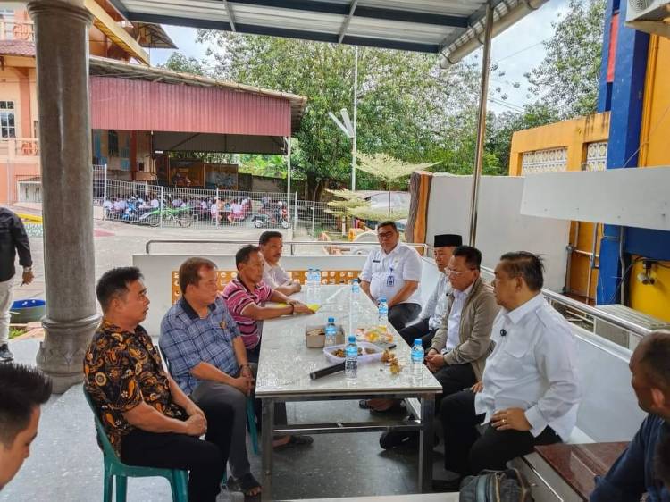 H. Bistamam Dampingi Sekdaprov Riau Silaturahmi dengan Warga Tionghoa Bagan Batu