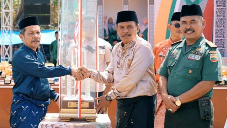 Bupati Dr. Suhardiman Amby Melalui Asisten II Tutup MTQ Tingkat Kabupaten Kuansing, Kecamatan Inuman Juara Umum