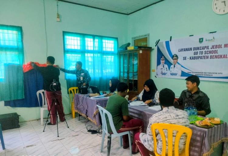 Jebol Master Go To School, 103 Siswa MAN 1 Bengkalis Rekam KTP-el