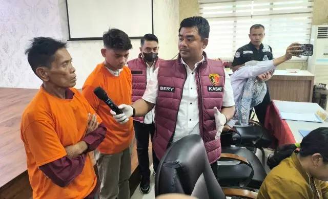 Praktik Perdagangan Daging Anjing di Pekanbaru Terbongkar!