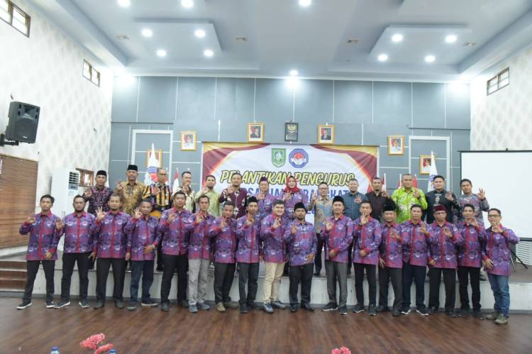 PPDI Bengkalis Dilantik Bupati Tekankan Profesionalisme Perangkat Desa