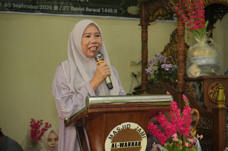Plh Bupati Inhil Yuliantini Hadiri Peringatan Maulid Nabi Bersama Warga Keritang