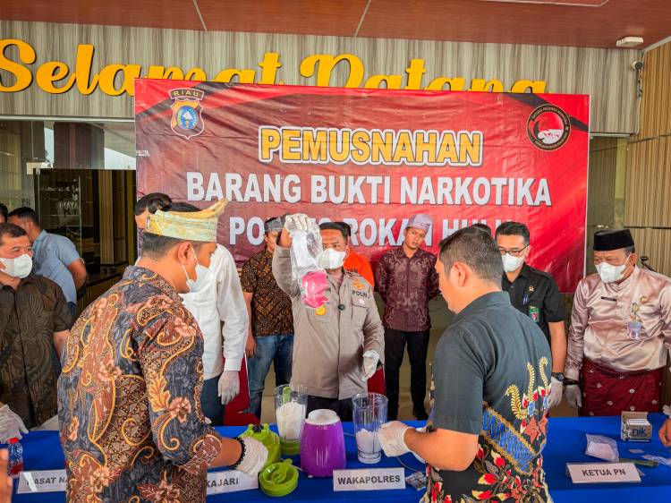 Polres Rohul Musnahkan 961,5 Gram Sabu dan 229 Butir Ekstasi