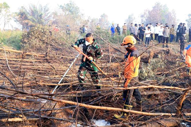 Komandan Lanud Sjamsudin Noor Bersama Forkopimda Kalsel Turun ke Lapangan Uji Fungsi Inovasi Injeksi Air