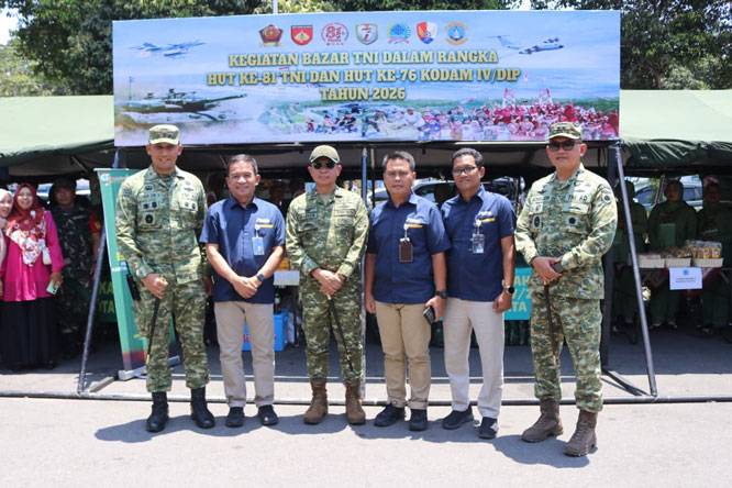 Panglima TNI Hadiri Bazar Bersama Rakyat di Yogyakarta