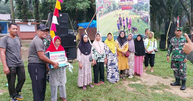 Sambut HUT TNI Ke-81 Koramil 05/ RM Gelar Jalan Santai dan Senam Sehat