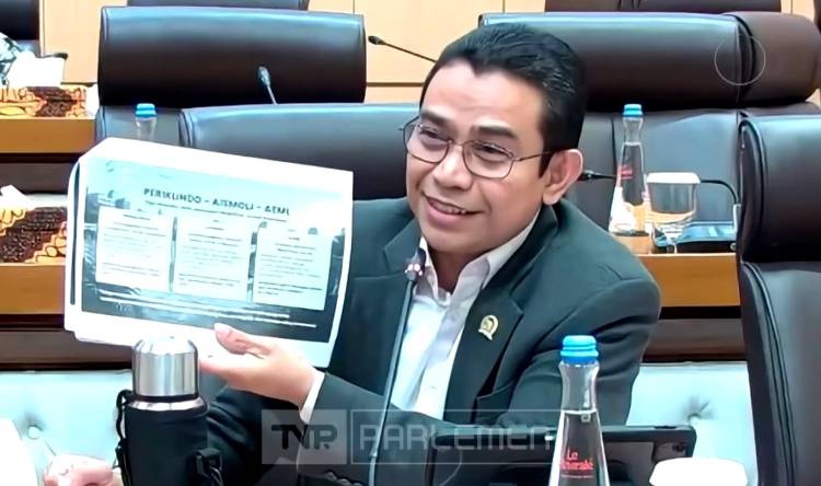 Ekosistem Kendaraan Listrik Didorong Tak Berhenti di Pabrik
