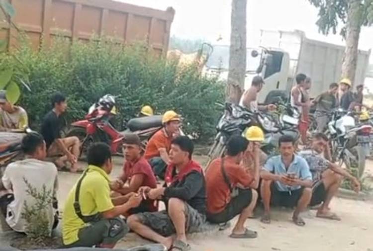 Gaji Tak Dibayar Tepat Waktu, Buruh PT. APSL Mogok Kerja