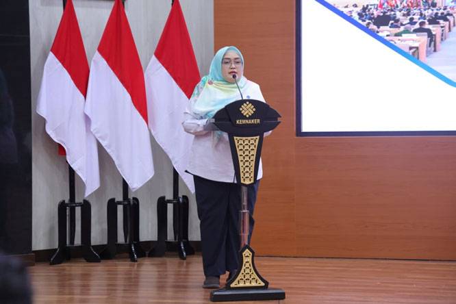 Kemnaker: Pekerja Perlu Pahami Hak dan Kewajiban Sebelum Menandatangani Perjanjian Kerja