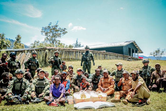 Memahami Papua: Koops TNI Habema Menyalakan Asa di Lembah Ugimba