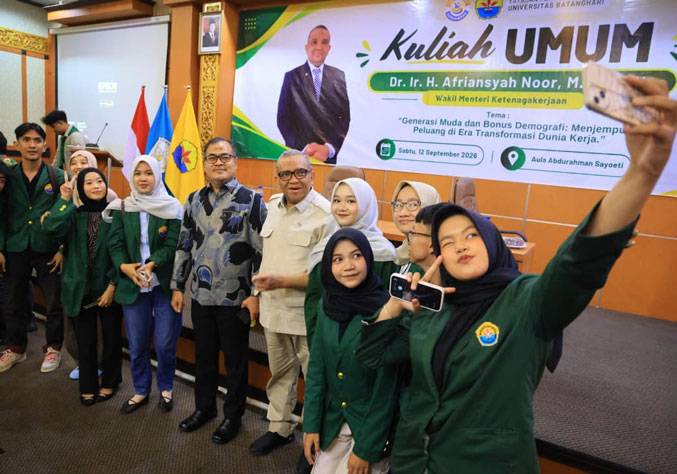 Kemnaker Ajak Generasi Muda Manfaatkan AI untuk Tingkatkan Produktivitas