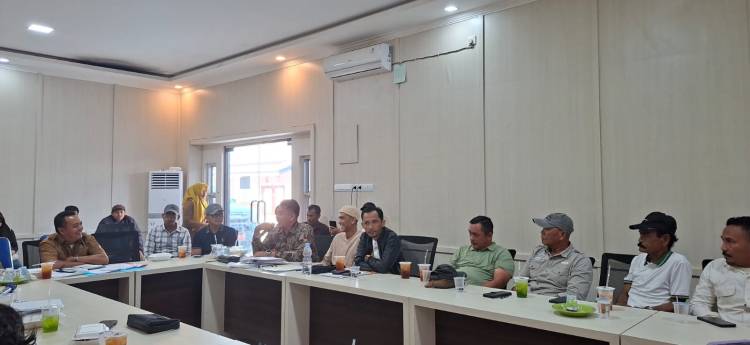 Bahas Masalah Bagi Hasil dan Status Lahan, Pemkab Inhil Panggil PT.&nbsp;Oskar&nbsp;Investama&nbsp;dan&nbsp;Koperasi&nbsp;Sejahtera Bersama