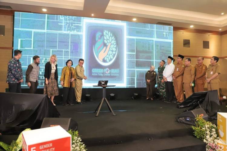 Sekda Tantawi jauhari Hadiri High-Lever Meeting GREEN For Riau