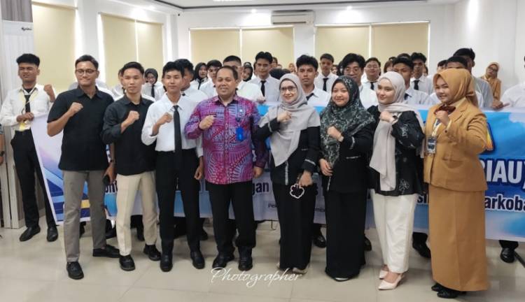BNNK Pekanbaru Sosialisasikan Bahaya Narkoba di Kampus STIPAR Riau