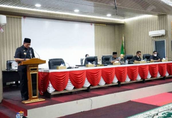 DPRD Kepulauan Meranti Laksanakan Sidang Paripurna Penyampaian Nota Keuangan RAPBD Perubahan 2021