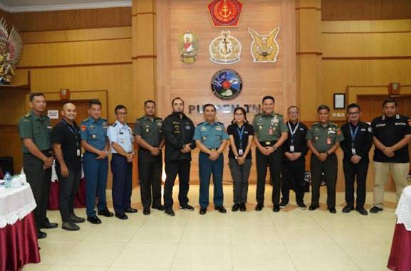 Kapuspen TNI Terima Kunjungan Silaturahmi Tim  SEA Today