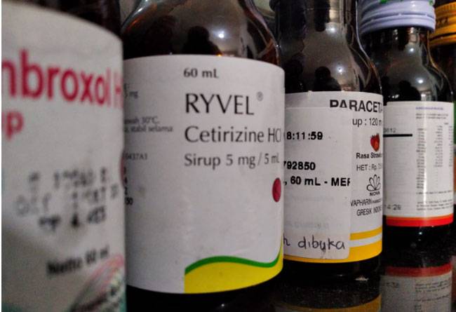 Diskes Minta Apotek Hentikan Sementara Jual Obat Sirup