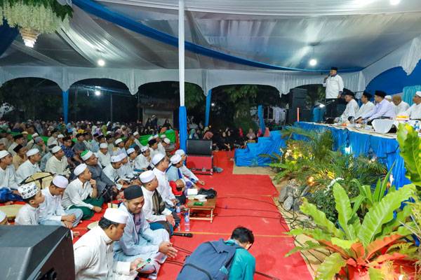 Bupati Alfedri Hadir Maulid Akbar Tiga Abad Kesultanan Siak