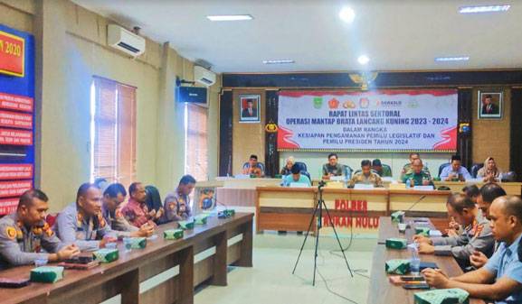 Danramil 02 Rambah Kodim 0313/KPR Hadiri Rapat Lintas Sektoral Operasi Mantap Brata Lancang Kuning