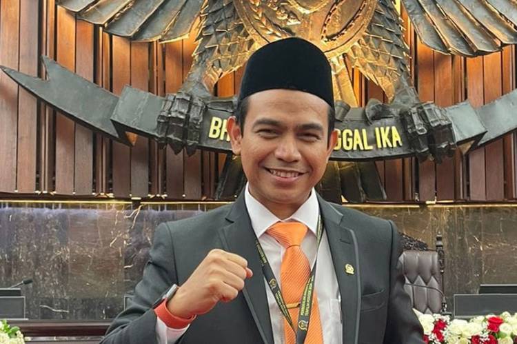 Hendry Munief Tawarkan Sekretariat Bersama Anggota DPR RI dari Riau