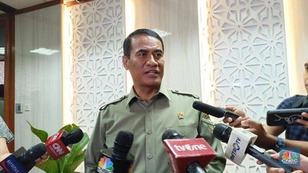 Amran Langsung Copot Direktur Kementan karena Terima Suap Rp 700 Juta