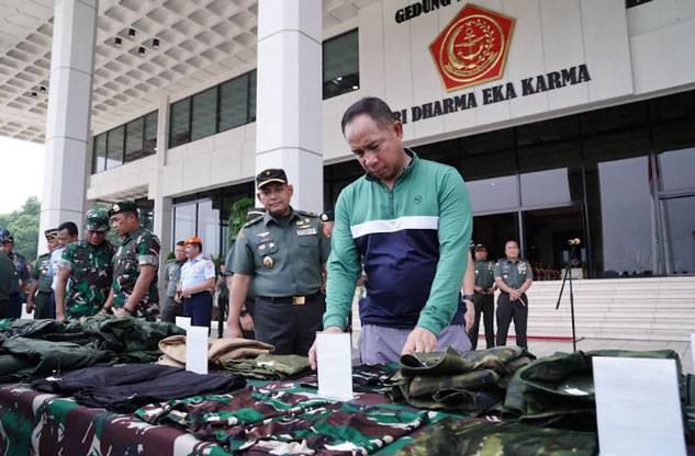 Panglima TNI Tinjau Gelar Bekal Kaporlap dan Kapsatlap Satgas Opsdagri Tahun 2025