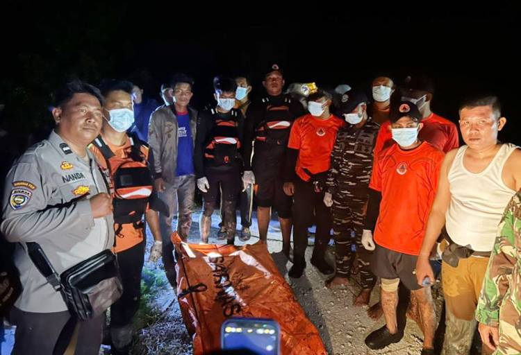 Nelayan yang  Dihantam Gelombang Perairan Meranti Ditemukan Meninggal Dunia
