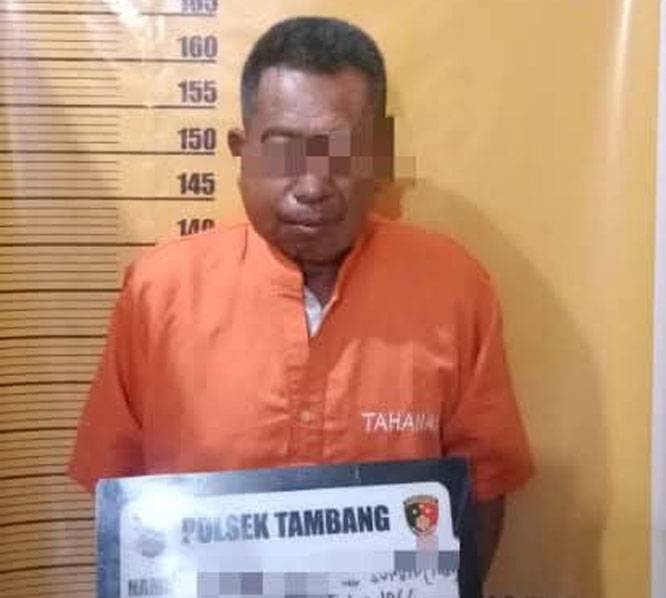 Pelaku Pencabulan Anak Diamankan Polsek Tambang Usai Bonyok Dihajar Massa