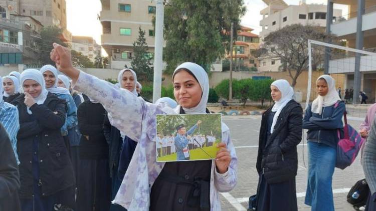 Tiga Ratus Ribu Pelajar Gaza Mulai Bersekolah