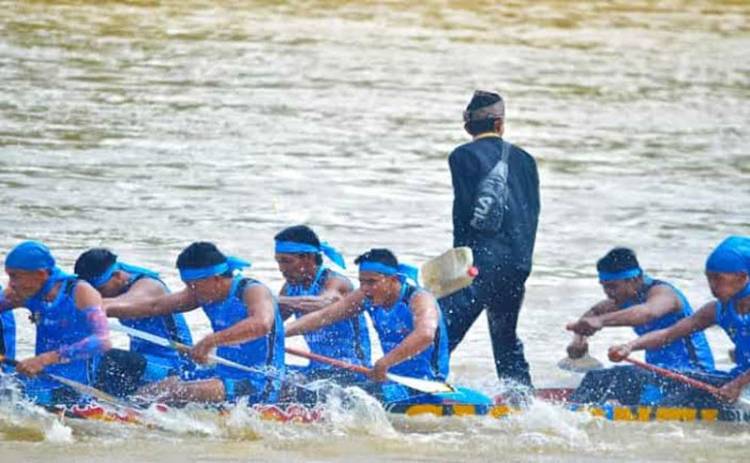 Pacu Jalur HUT Kuansing ke-26, Jalur Alam Cahayo Tuah Nagoghi Juara