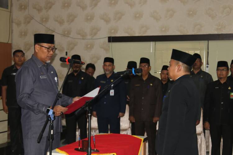 Tekankan Kinerja dan Integritas ASN, Bupati Inhil Lantik 19 Pejabat Administrator dan Pengawas